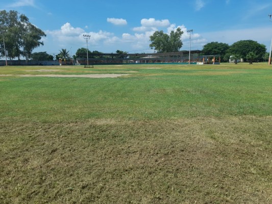 Pulen campo de beisbol Jorge Matuzima de Villa Unión