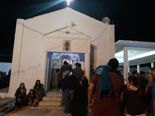 Le cumplen a la Virgen en Escuinapa y acuden a celebrarla en la Capilla del Gallo