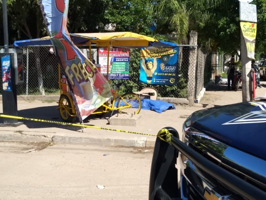 En Culiacán, asesinan a un hombre frente a una escuela primaria
