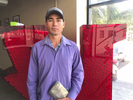 Samuel Rodríguez pide ayuda para llegar a Puerto Vallarta