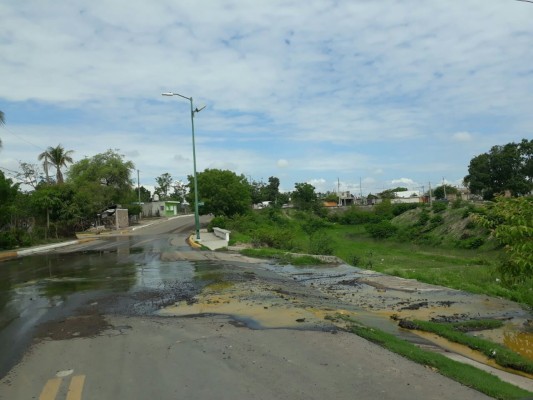 Buscan se sancione a responsables de contaminar arroyo en Escuinapa