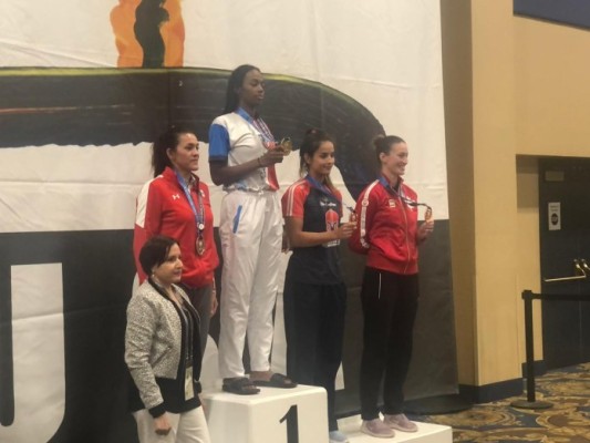 Plata y bronce para Chayito y Briseida en la Copa Presidente de Las Vegas de taekwondo