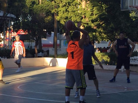 Duelos muy parejos se disputaron en la Gabriel Leyva.