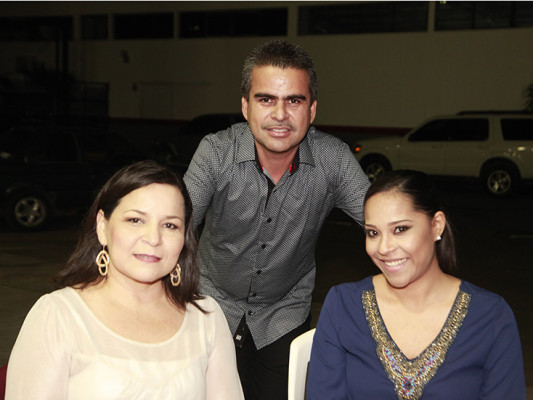 Destellos de alegría con personal de Vitallantas