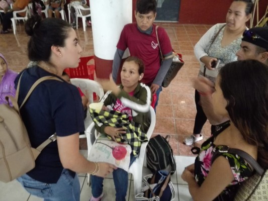 En Rosario, familias evacuadas retornan a sus hogares