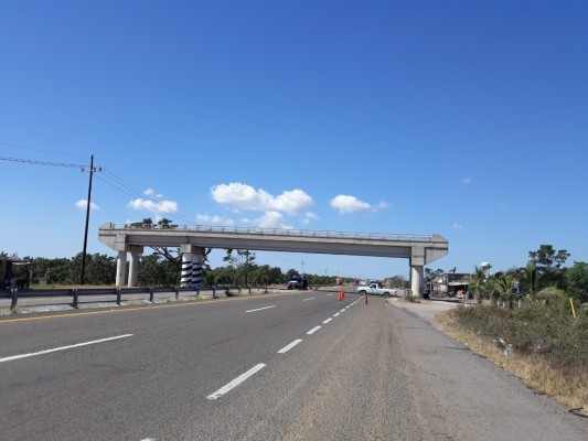 En años anteriores se han registrado despojos de vehículos en varios tramos de esta carretera.