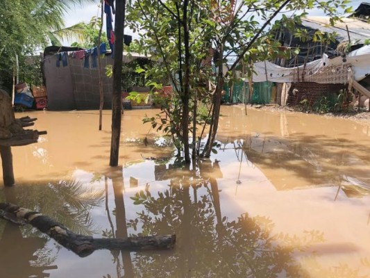 Incomunican lluvias a 1,500 familias en la zona rural de Mazatlán