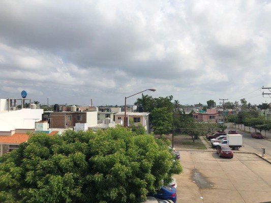 Pese a nublados, son pocas las probabilidades de lluvia para Mazatlán
