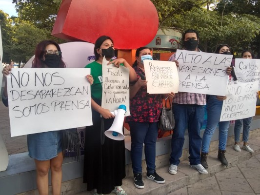 Periodistas de Culiacán exigen aparezca compañero fotoperiodista privado de la libertad en Mazatlán