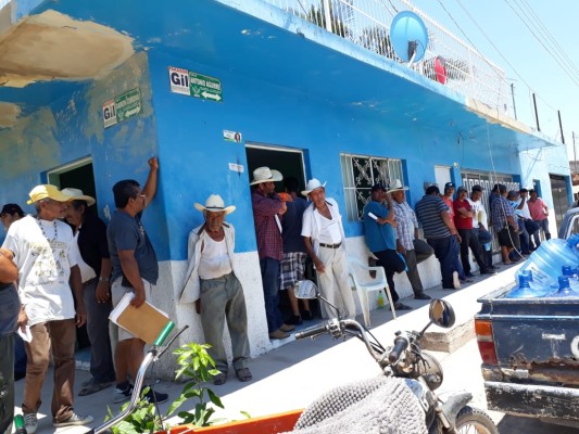 Convocan a pescadores de Escuinapa para recibir el pago de empleo temporal