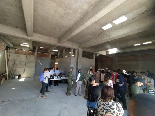 Almirante Ojeda Durán supervisa ampliación de Hospital Naval de Mazatlán