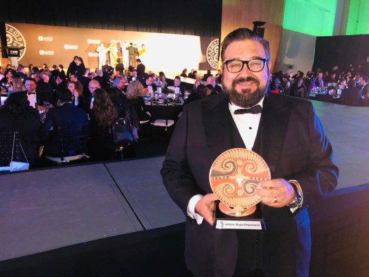 Gana Adelnor por noveno año consecutivo el distintivo de Las Mejores Empresas Mexicanas en categoría Platino