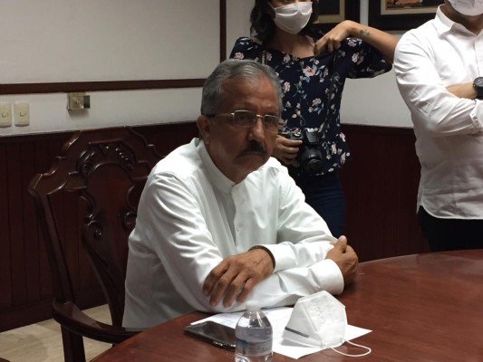 Exigen feministas a Estrada Ferreiro definir acciones a favor de derechos humanos y propone campaña interna