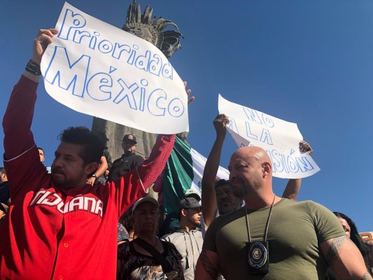 No más migrantes, Fuera migrantes, piden manifestantes en Tijuana [VIDEO]