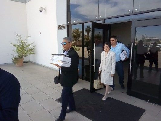 Con testigos, fiscales buscan 'hundir' a María Alejandra Gil Álvarez, ex funcionaria de Salud