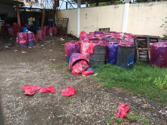 En Mazatlán, habitantes de El Venadillo denuncian tiradero 'al aire libre' de desechos Covid-19