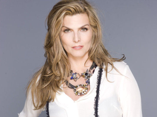 Se destapa Montserrat Oliver en instagram