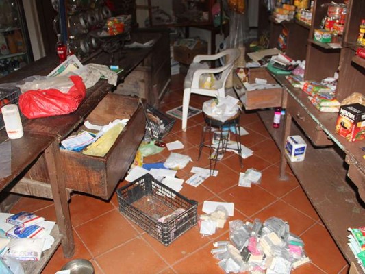 Saquean abarrotes en pleno Centro