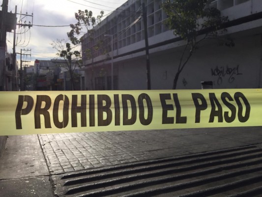 Para evitar contagios por el Covid-19, en Culiacán cierran primer cuadro de la ciudad