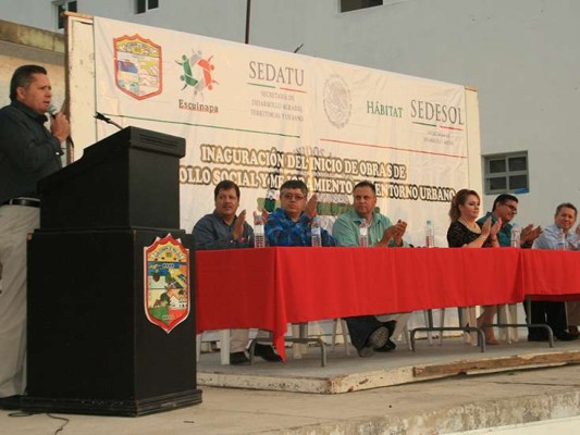 Inauguran obras del programa Hábitat