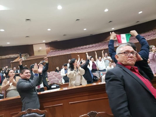 Arrecia conflicto Morena-Quirino por Presupuesto 2019 en Sinaloa