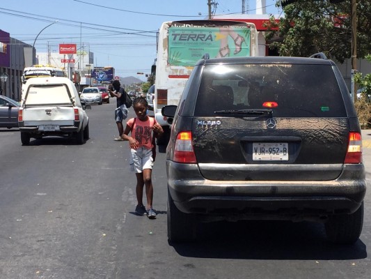 Detectan casi un centenar de niños pidiendo limosna en Culiacán; DIF presenta campaña que no soluciona situación