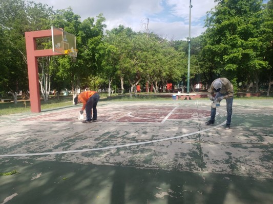 Imdec mejora de instalaciones deportivas en colonias populares de Culiacán