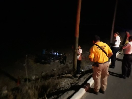 Deja volcadura en Escuinapa un muerto y dos lesionados