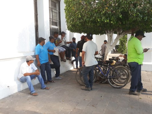 En Escuinapa paran labores en junta de agua potable; no han pagado aguinaldo a trabajadores