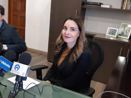 Renuncia Issel Soto, Tesorera del Ayuntamiento de Culiacán; enfrenta proceso penal