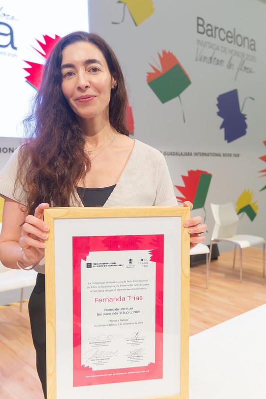 $!La autora ganó por segunda ocasión este galardón.