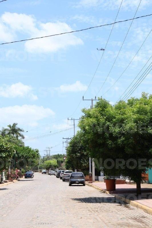 $!Ataque armado deja un muerto al norte de Mazatlán; helicópteros militares sobrevuelan área de El Quelite
