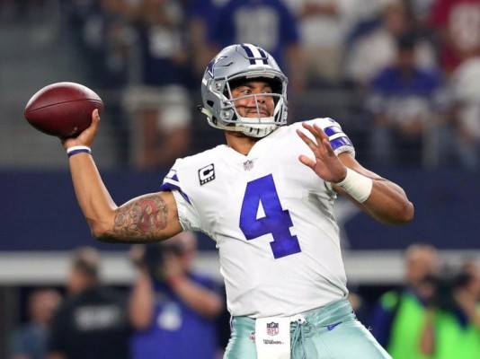 Dak Prescott rechaza contrato de renovación con Vaqueros de Dallas