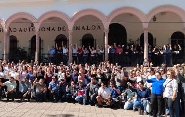 Académicos y administrativos de la UAS exigen apoyo federal ante crisis financiera.