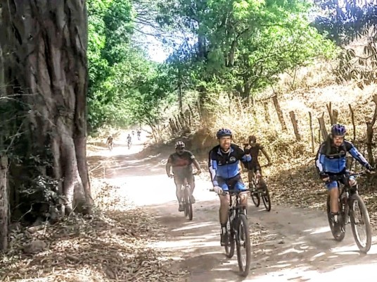 Exitoso resulta el Primer Paseo Ciclista El Bondadoso 2019 en San Ignacio