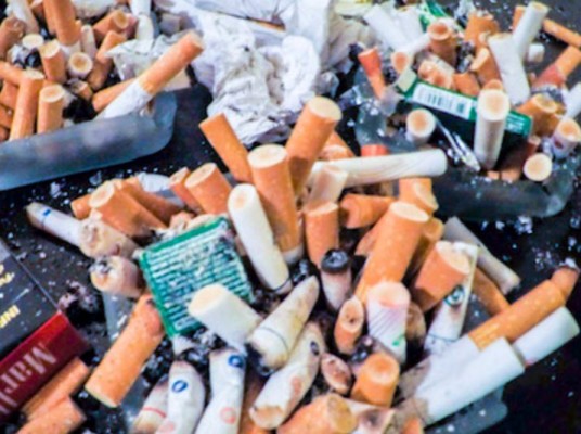 Busca FDA reducir nicotina en cigarros