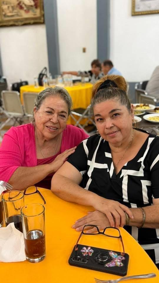 $!Yolanda Soberano estuvo acompañada por una estimada amiga.