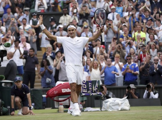 Federer, Nadal y Djokovic y Murray animan Wimbledon