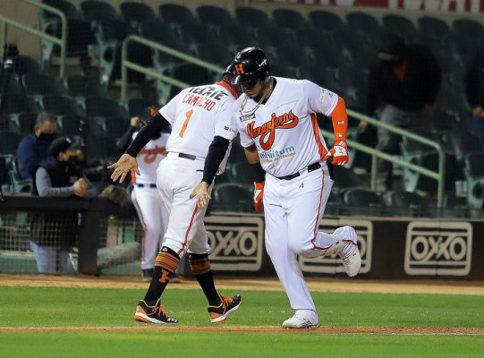 Isaac Paredes dio jonrón de dos carreras, el cual bastó para el triunfo de Naranjeros de Hermosillo.