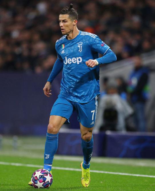 $!Aseguran famosos partes de su cuerpo por millones de dólares