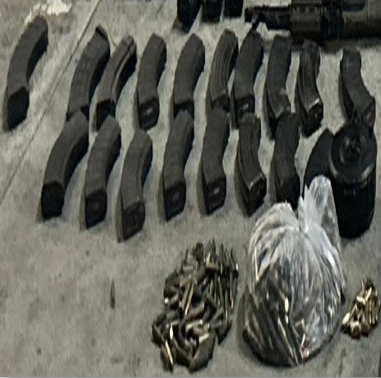 $!Confirman detención de dos hombres armados tras enfrentamiento en Real Pacífico, Mazatlán