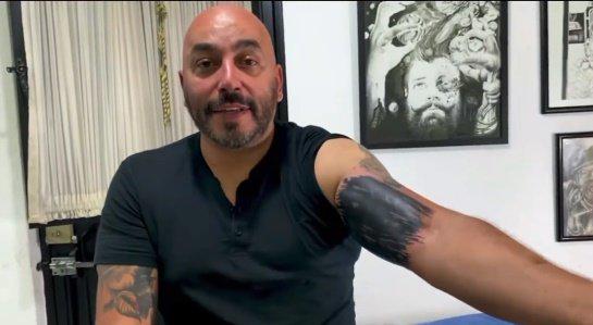 $!Opina Lupillo Rivera sobre anillo de Belinda