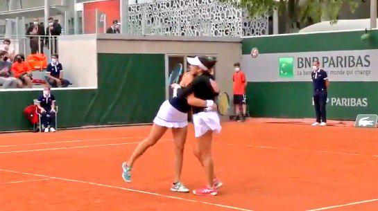 $!Mazatleca Giuliana Olmos avanza a octavos de final en Roland Garros 2021