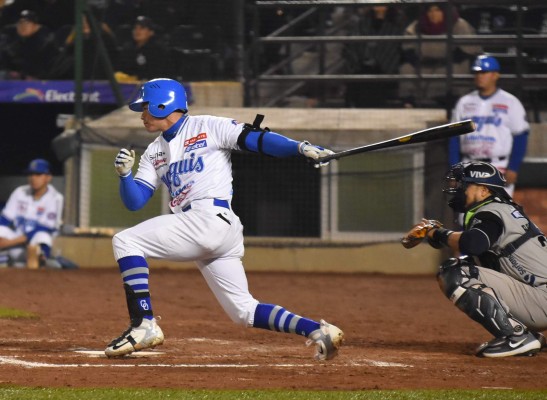 Yaquis se lleva la primera batalla ante Sultanes
