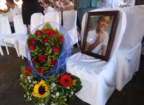 La graduación a la que Sebastián jamás llegó, porque fue asesinado en Mazatlán