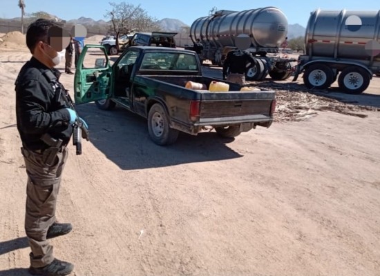 FGR asegura dos toneladas de ‘cristal’y casi una de metanfetamina en el noroeste de México