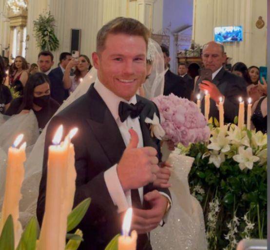 Celebran una boda de lujo ‘El Canelo’ Álvarez y Fernanda Gómez