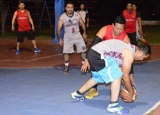 Termina Vicente Galarza con ilusiones de Dycmo Isla, en la cancha López Mateos