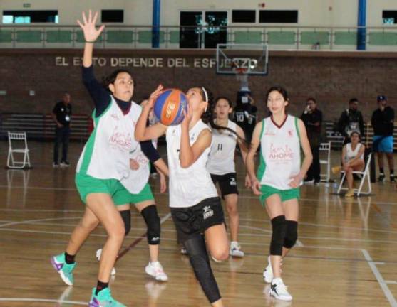 Mazatlán se lleva el baloncesto 3x3 en la rama femenil.