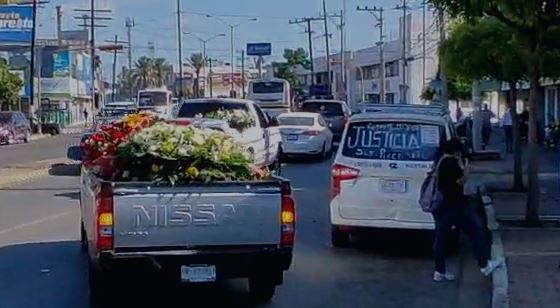 $!Dan familiares y amigos el último adiós a ‘El Recodito’